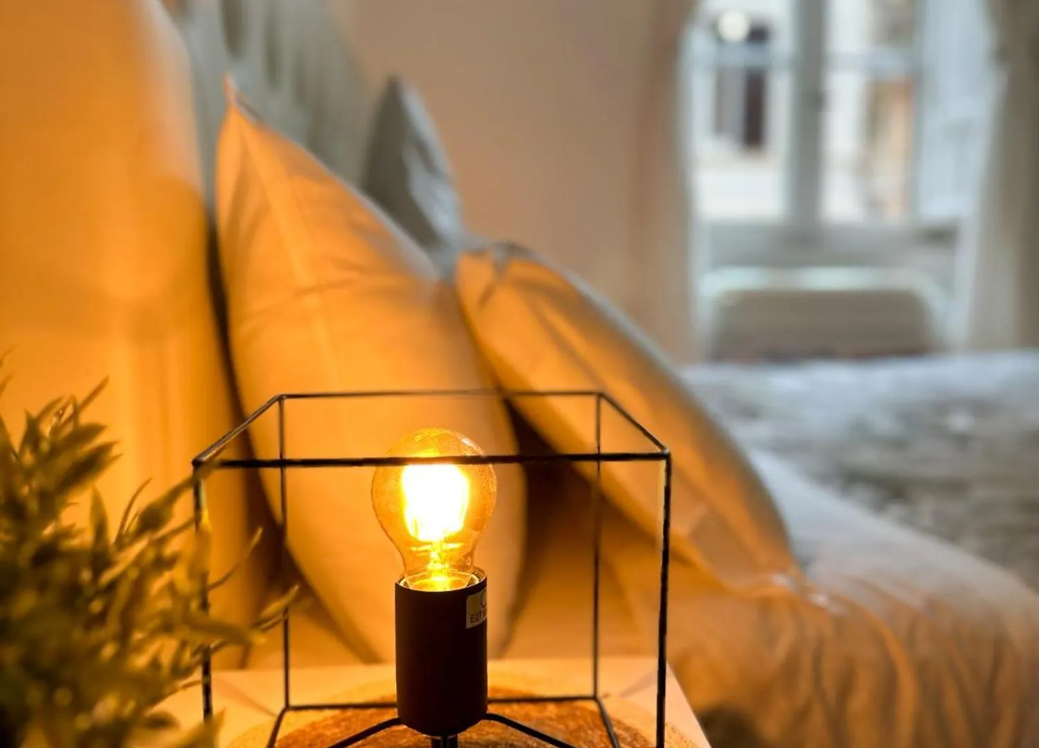 Apartment By The Colosseum - White Chic Flats ローマ 0*,  イタリア